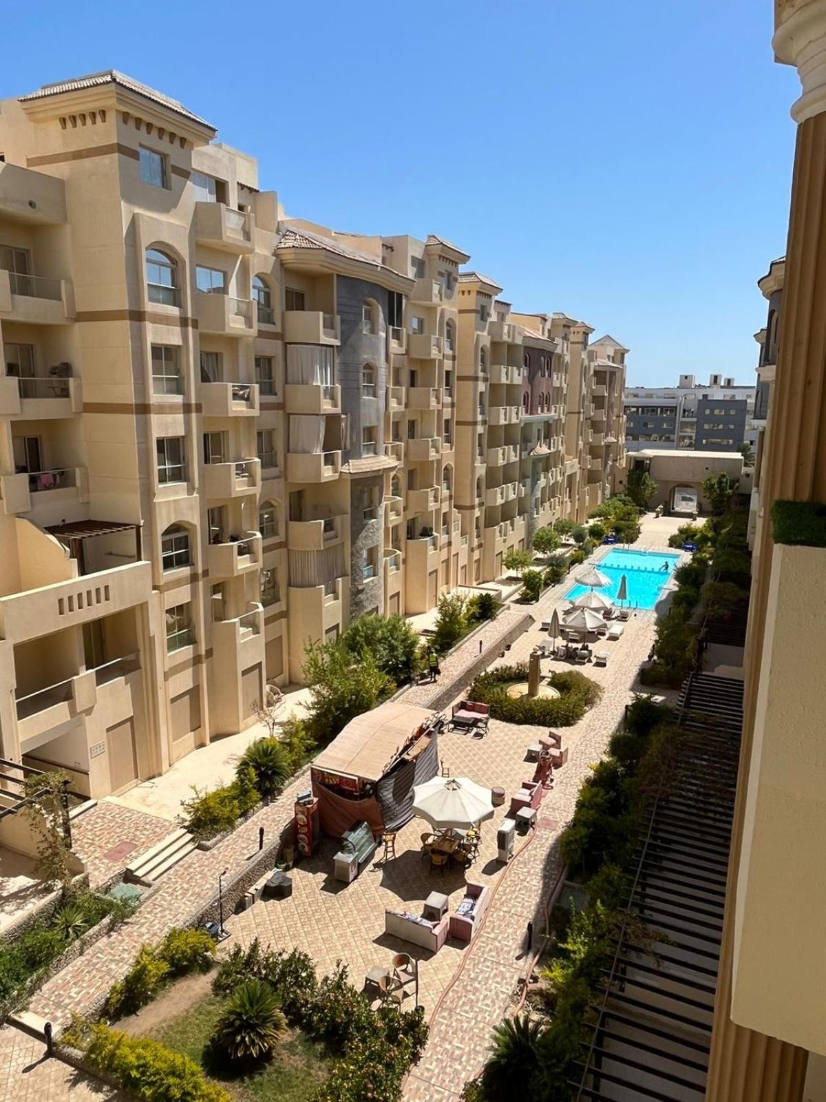 Apartment Binishty