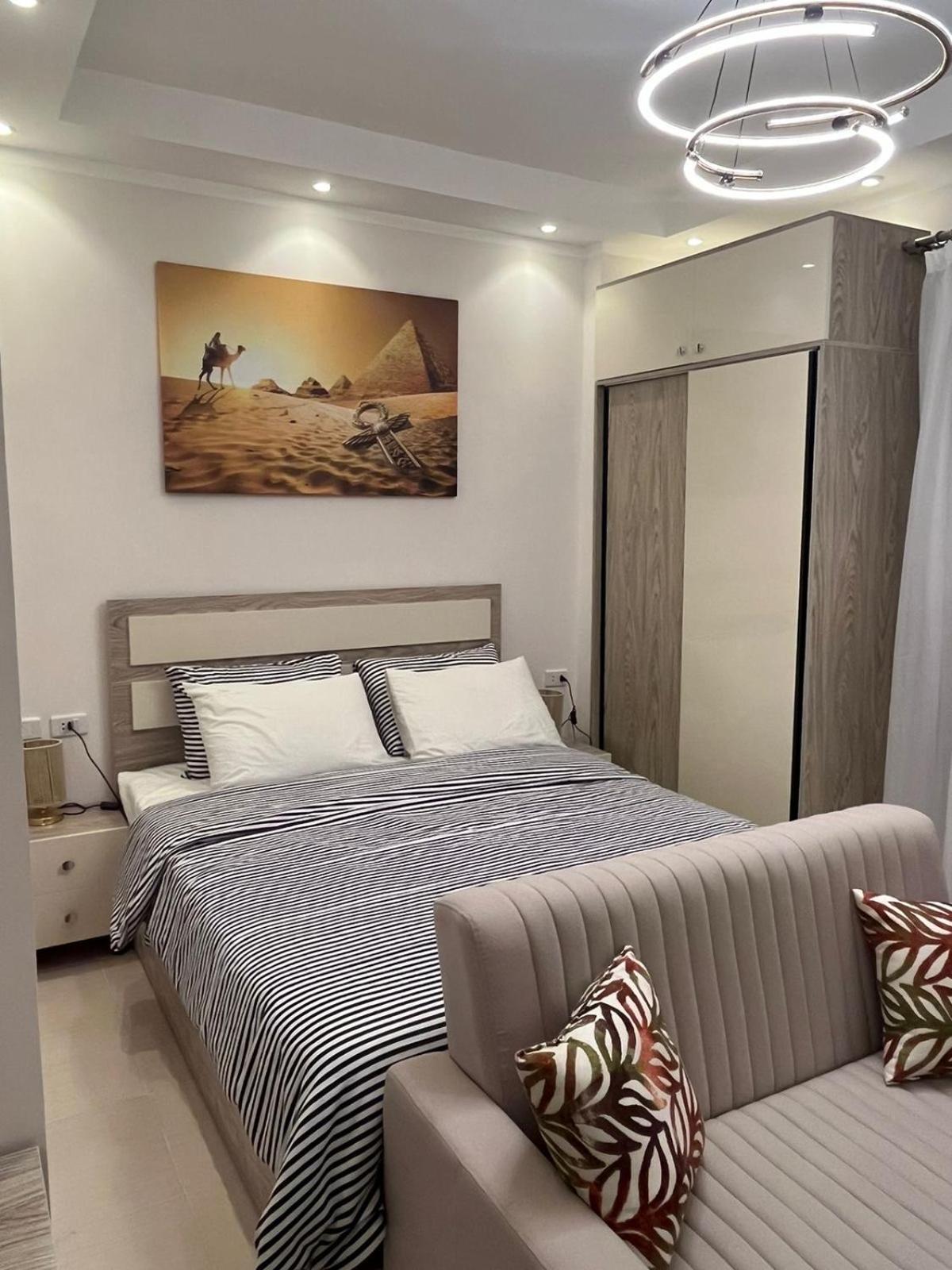 Binishty Apartment *